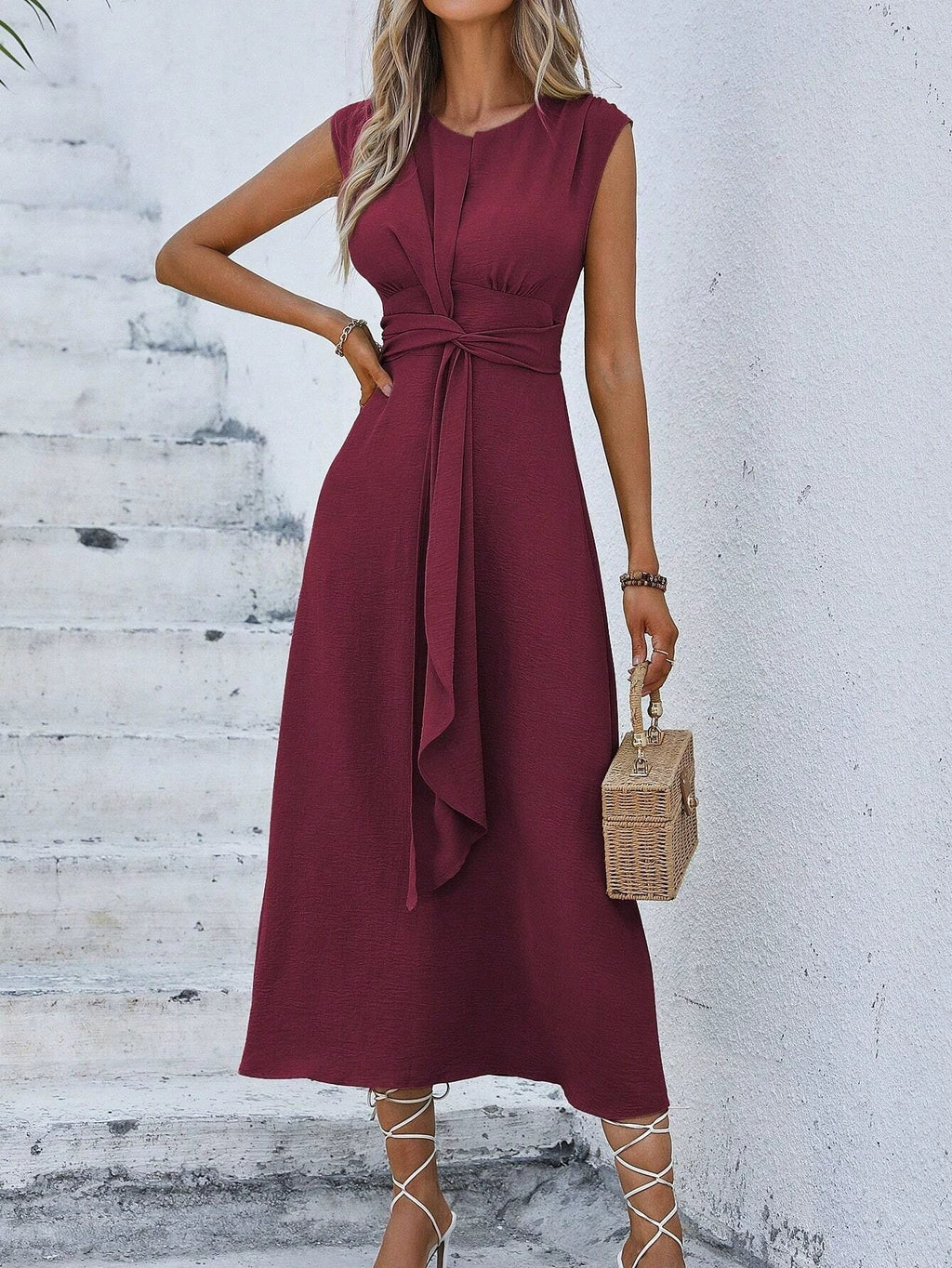 MAISON CHÉRIE | Vestido largo para mujer con cintura drapeada y diseño sin mangas