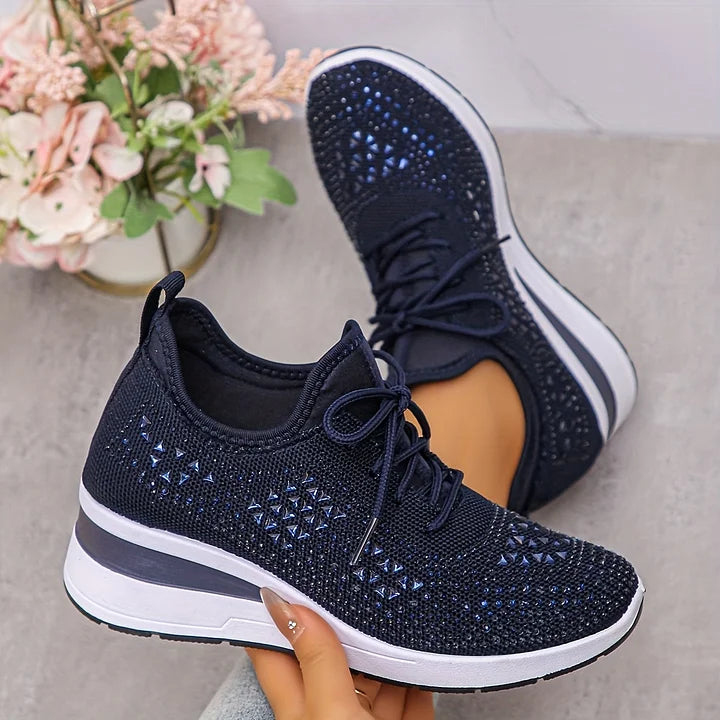 MAISON CHÉRIE | Zapatillas mujer con cuña y detalles brillantes