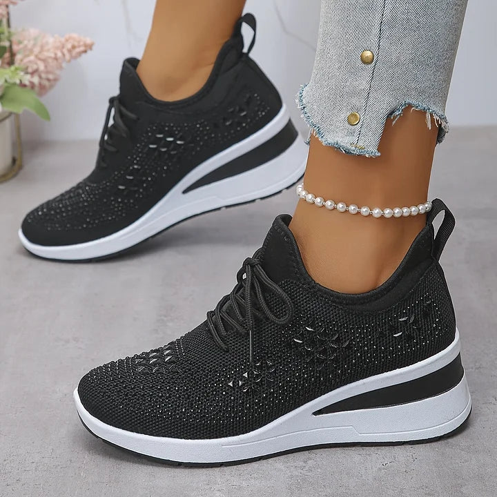 MAISON CHÉRIE | Zapatillas mujer con cuña y detalles brillantes