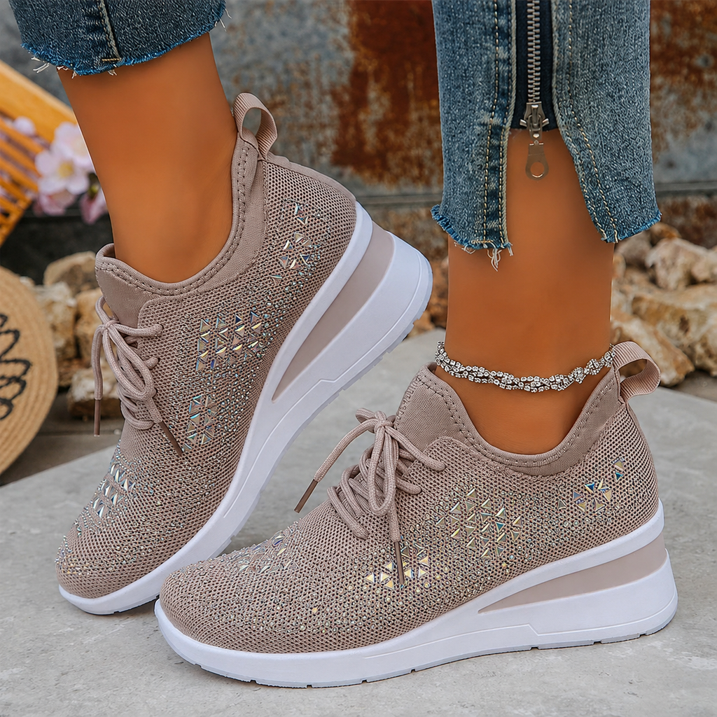 MAISON CHÉRIE | Zapatillas mujer con cuña y detalles brillantes