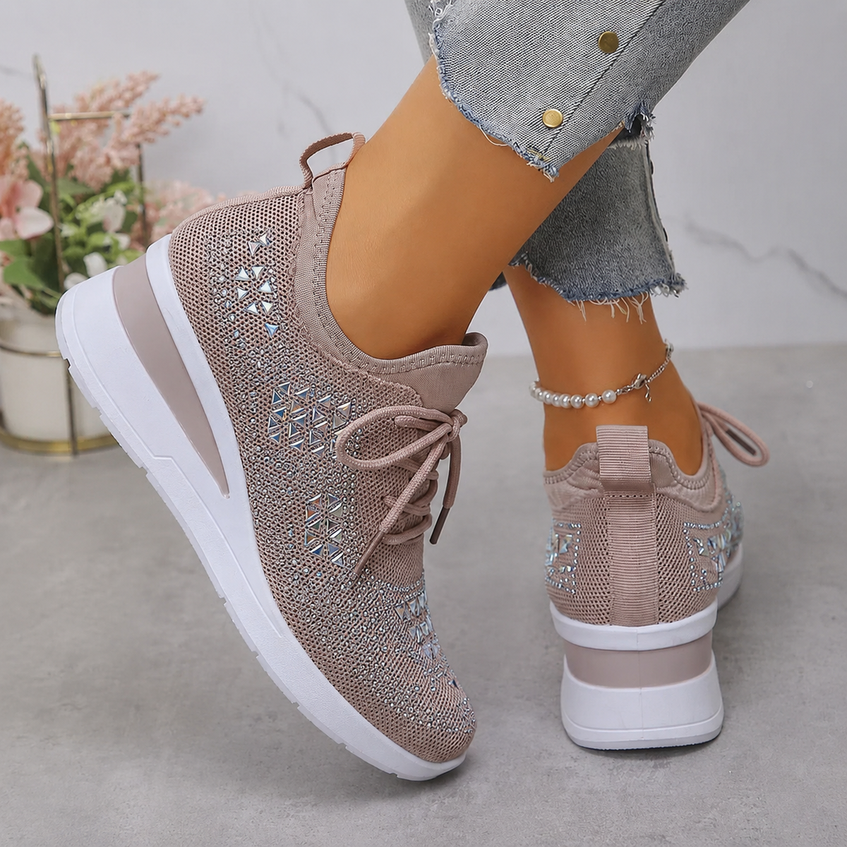 MAISON CHÉRIE | Zapatillas mujer con cuña y detalles brillantes