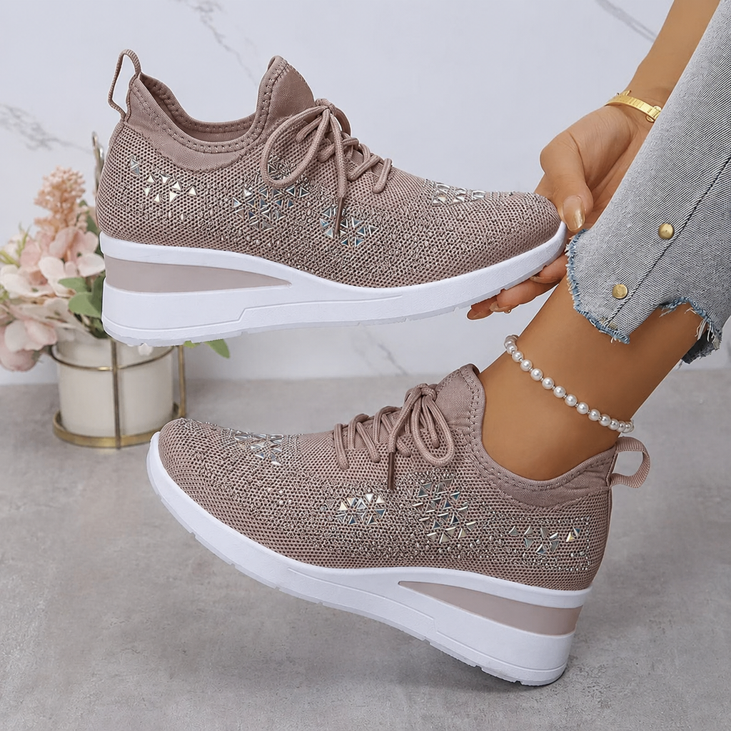 MAISON CHÉRIE | Zapatillas mujer con cuña y detalles brillantes