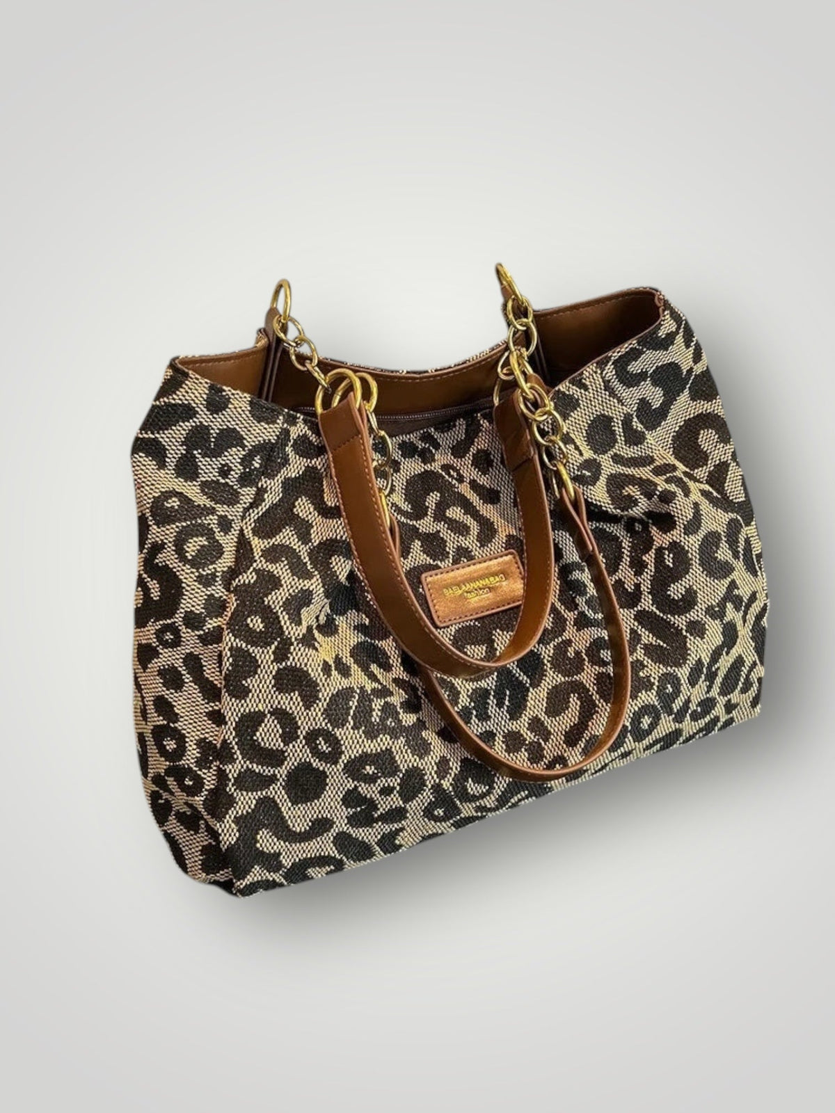 MAISON CHÉRIE | Bolso bandolera con estampado de leopardo