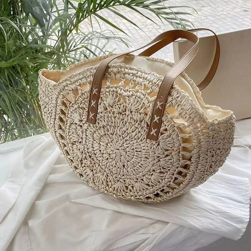 MAISON CHÉRIE | Bolso Redondo de Rafia Tejida Estilo Bohemio
