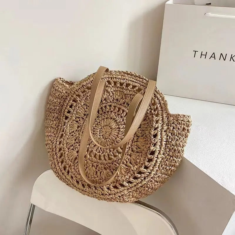 MAISON CHÉRIE | Bolso Redondo de Rafia Tejida Estilo Bohemio
