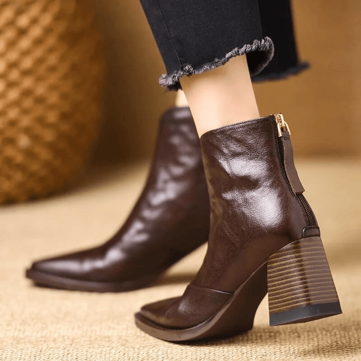 MAISON CHÉRIE | Botas mujer al tobillo con tacón ancho y cremallera – estilo elegante urbano